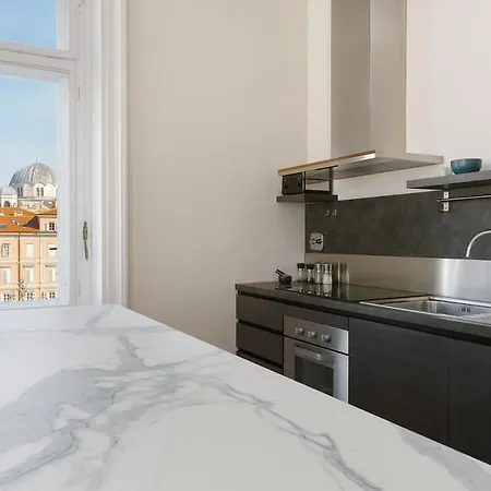 Centro I Amazing View Apartment Trieste